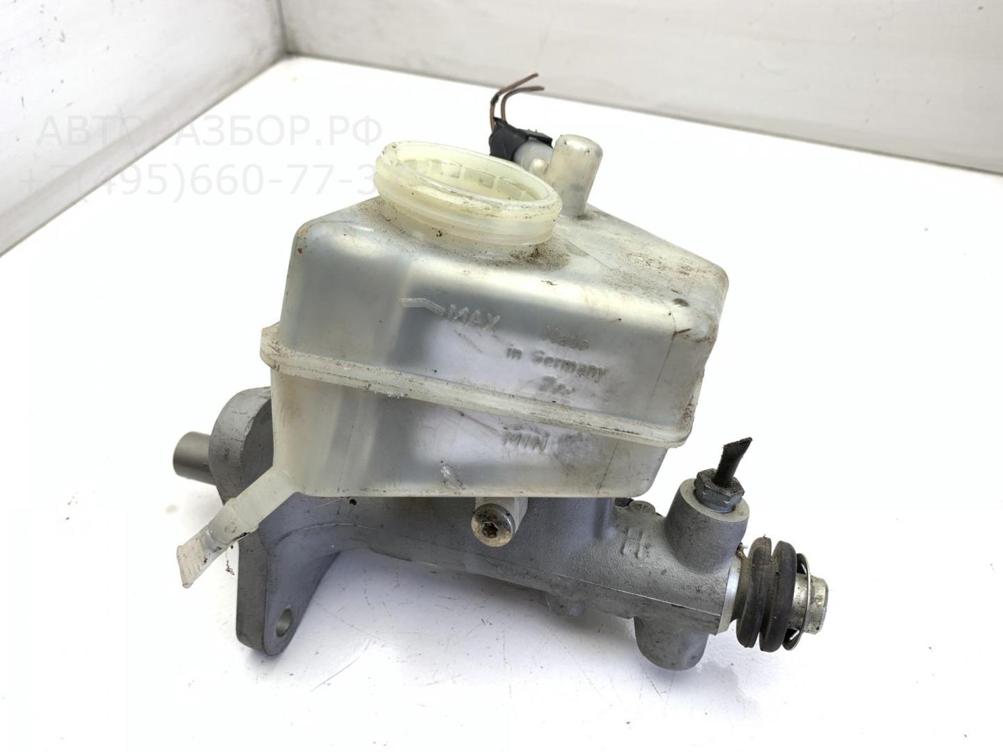 Цилиндр тормозной главный