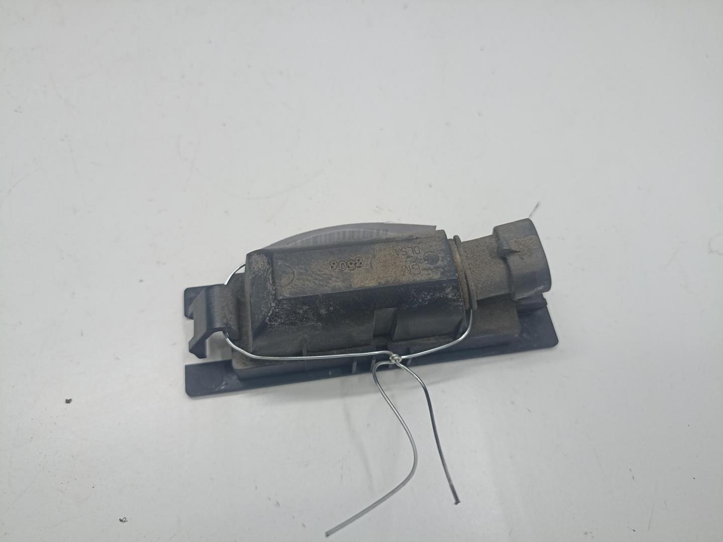 Фонарь подсветки номера