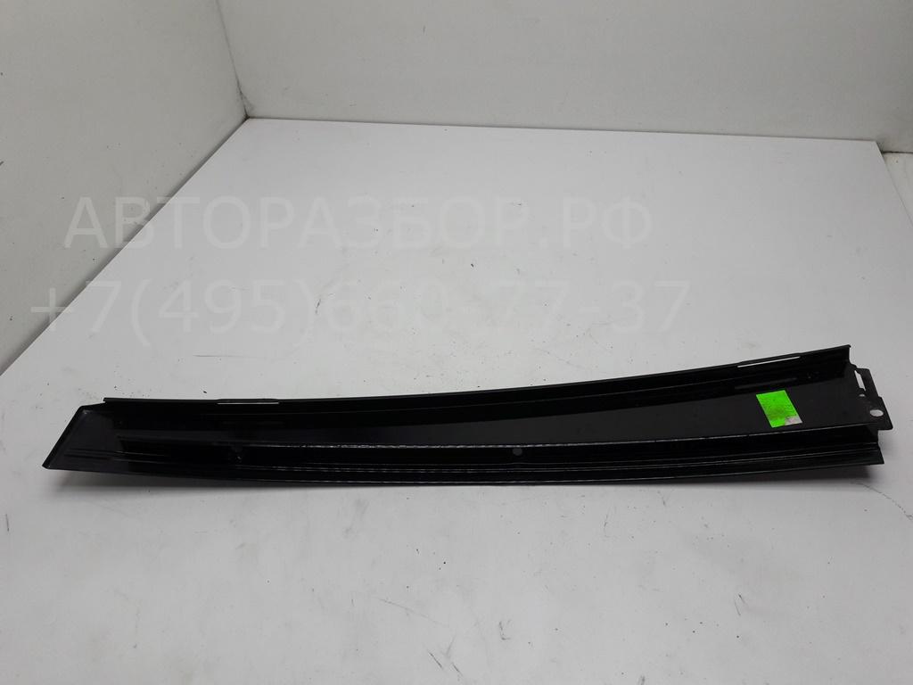 Накладка двери задней левой