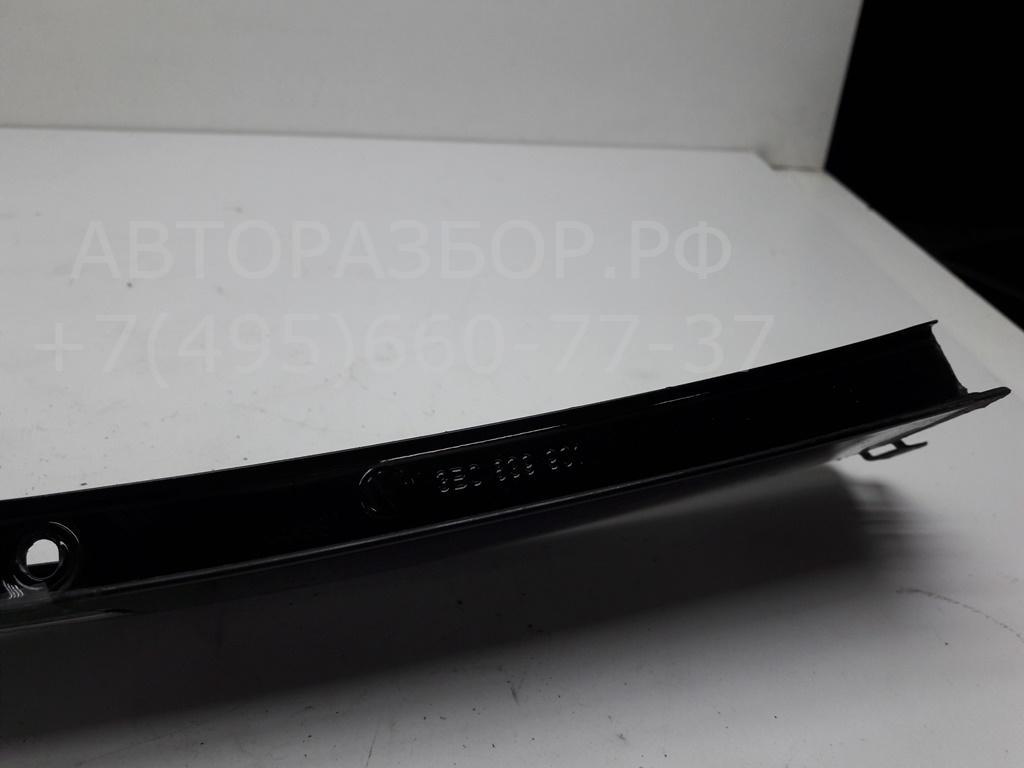 Накладка двери задней левой