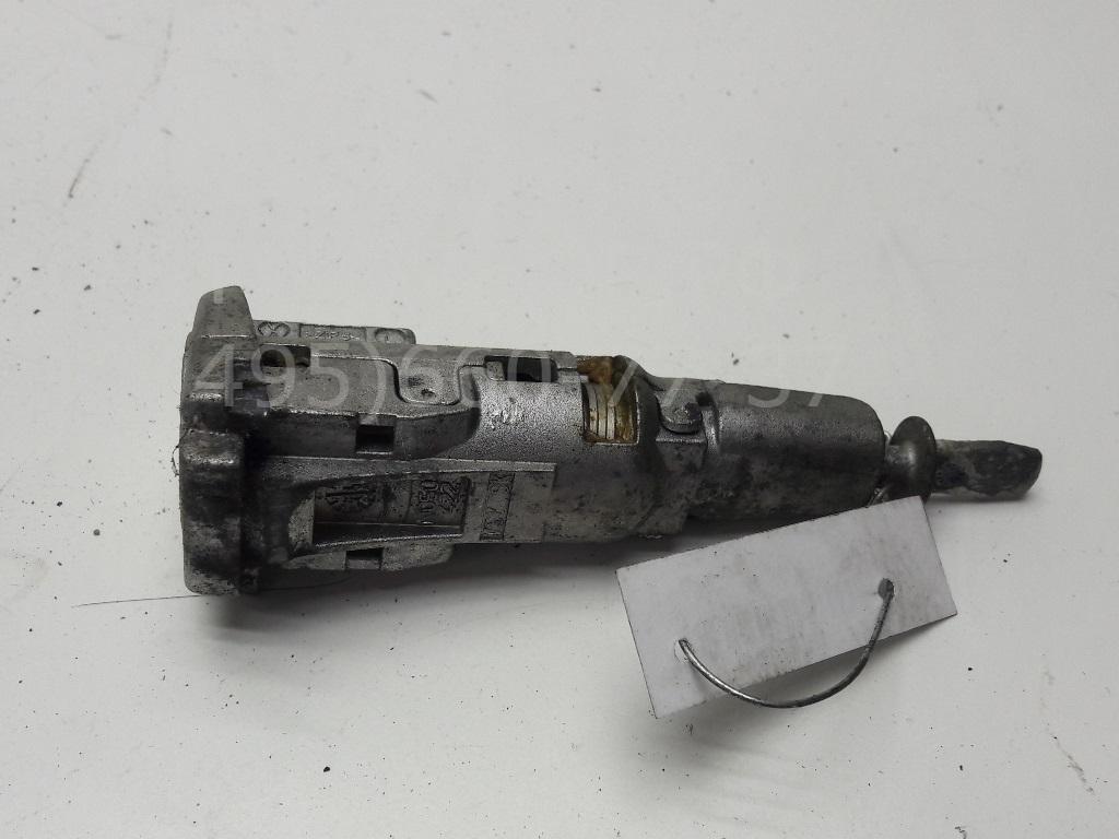 Вставка замка двери