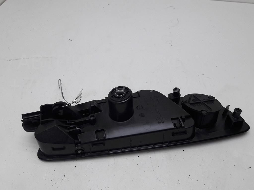 Ручка двери задней внутренняя левая