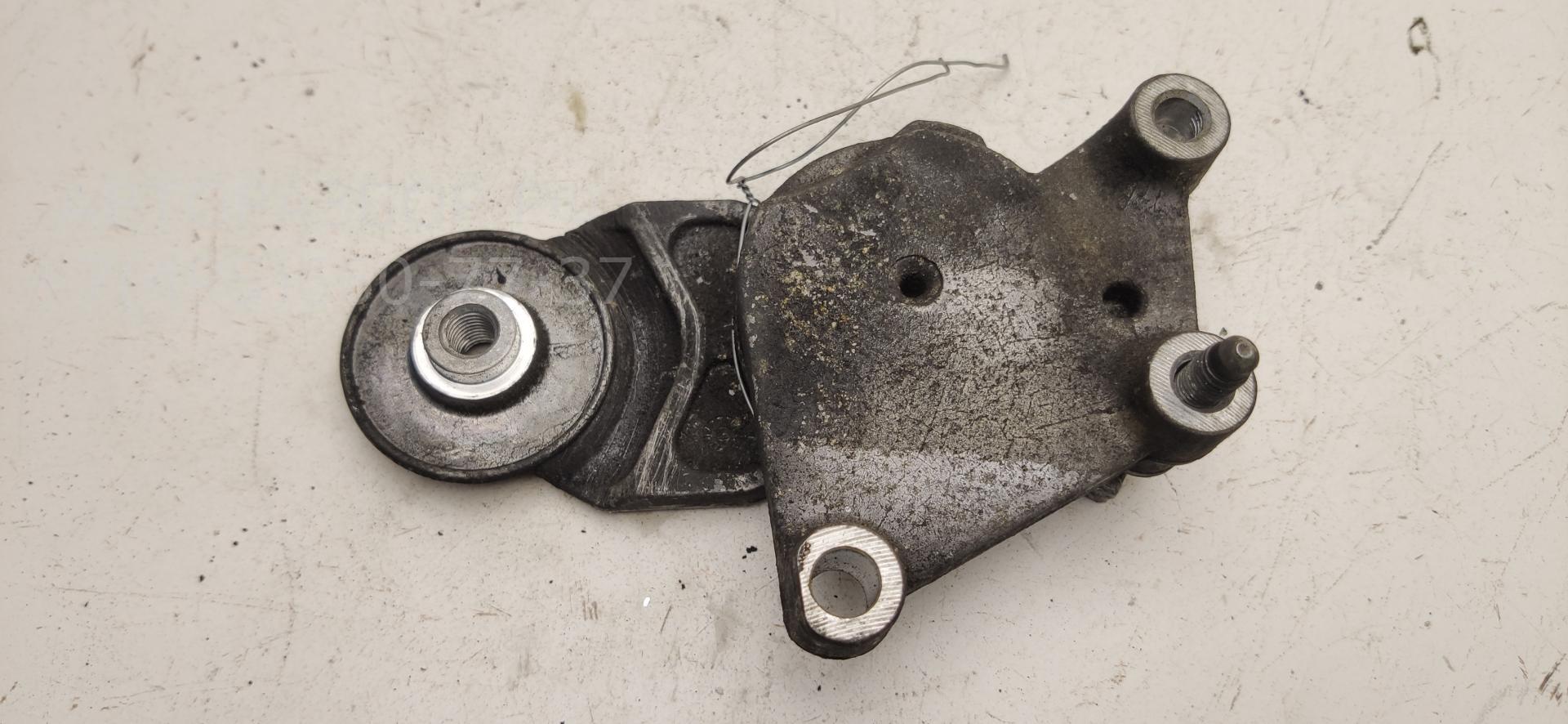 Механизм натяжения ремня ГРМ