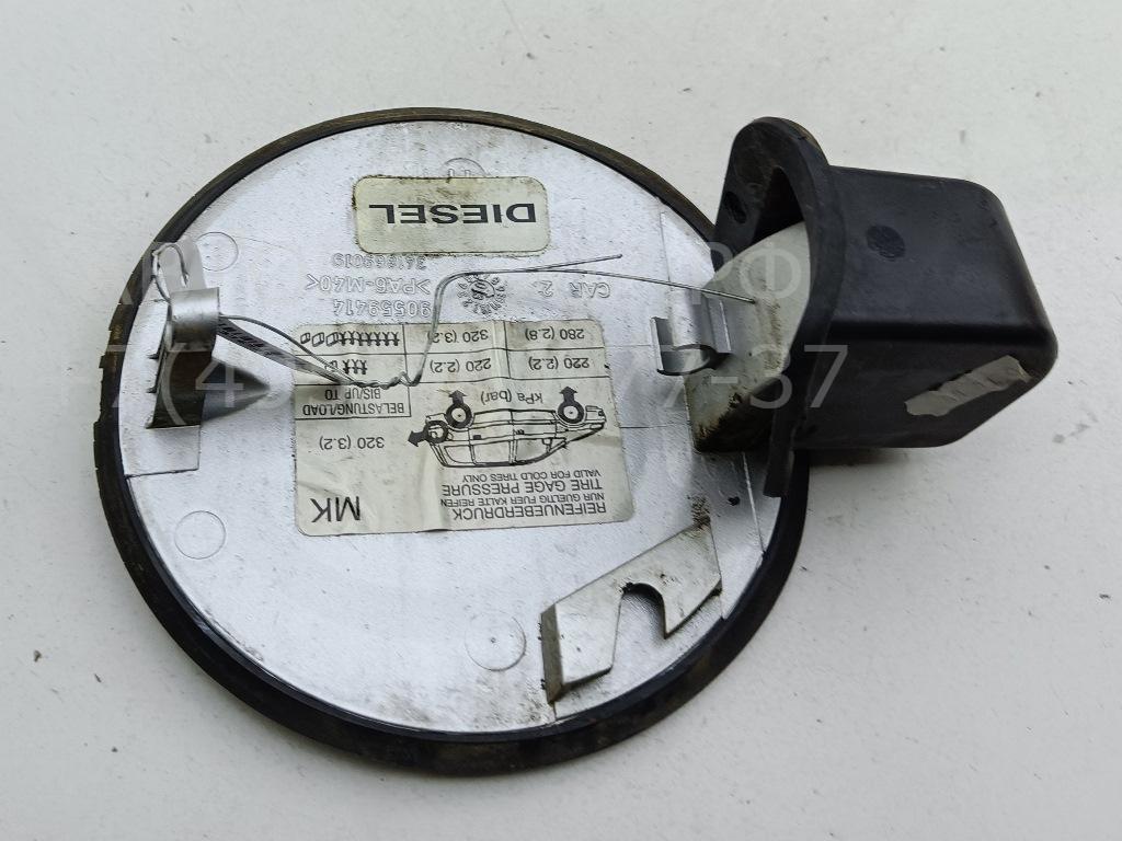 Лючок бензобака