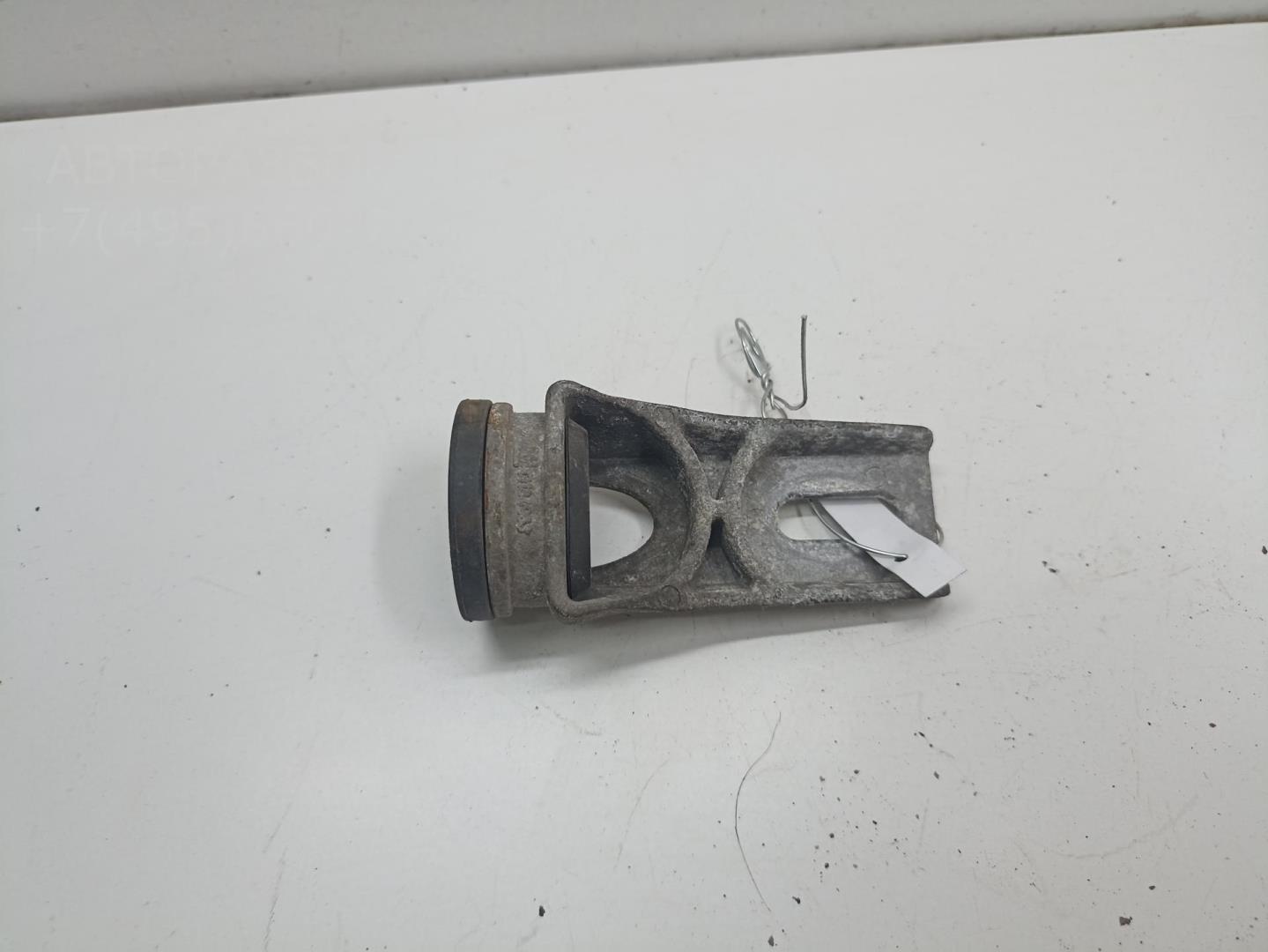 Кронштейн радиатора