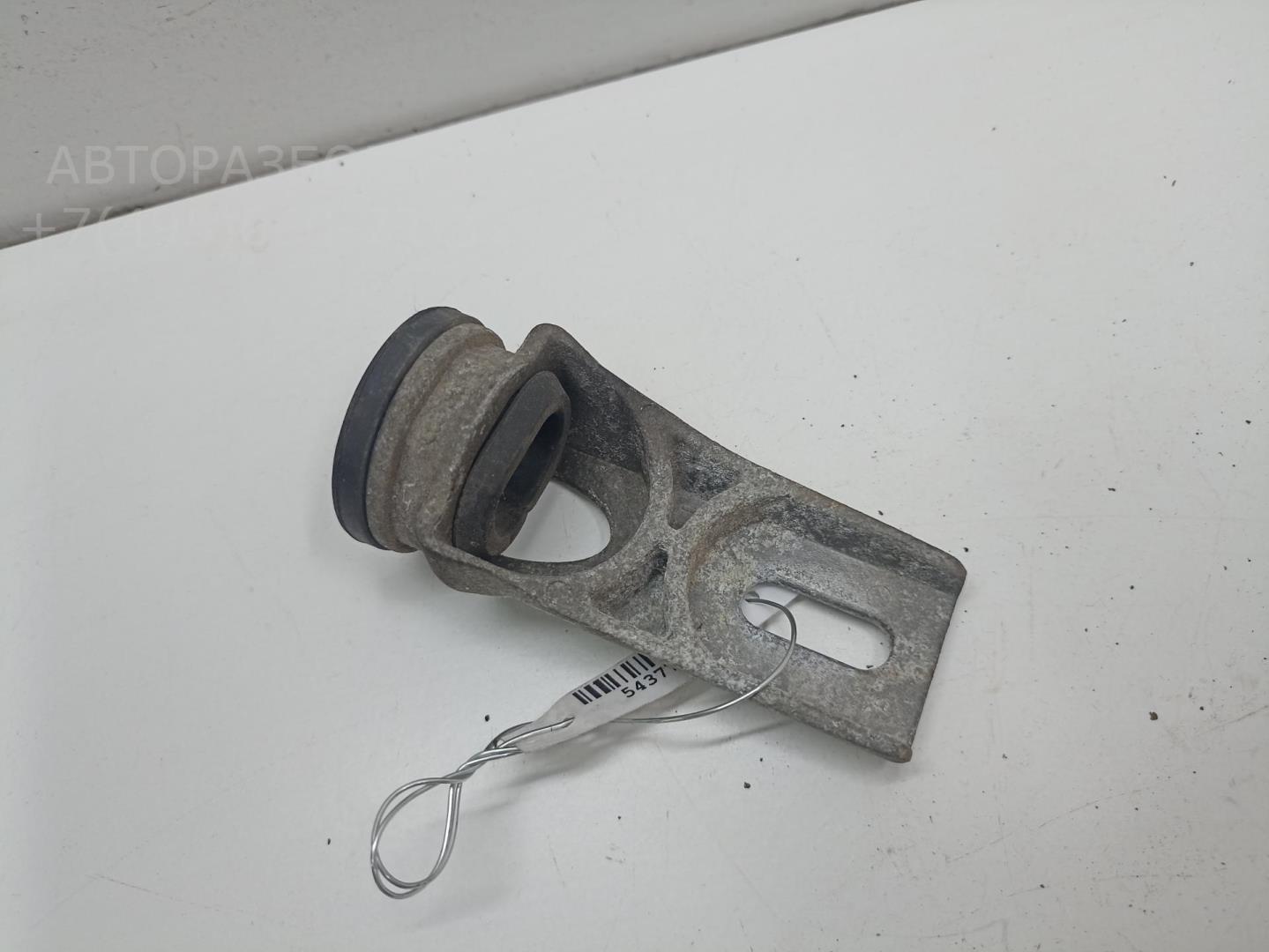 Кронштейн радиатора