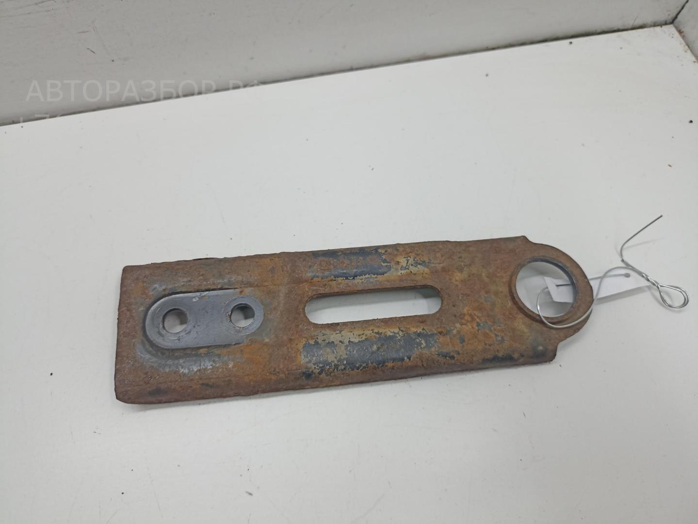 Кронштейн радиатора