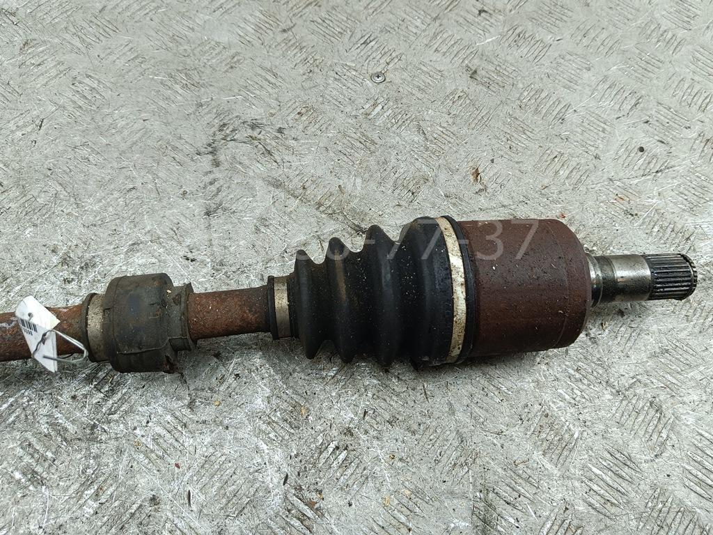 Полуось передняя левая