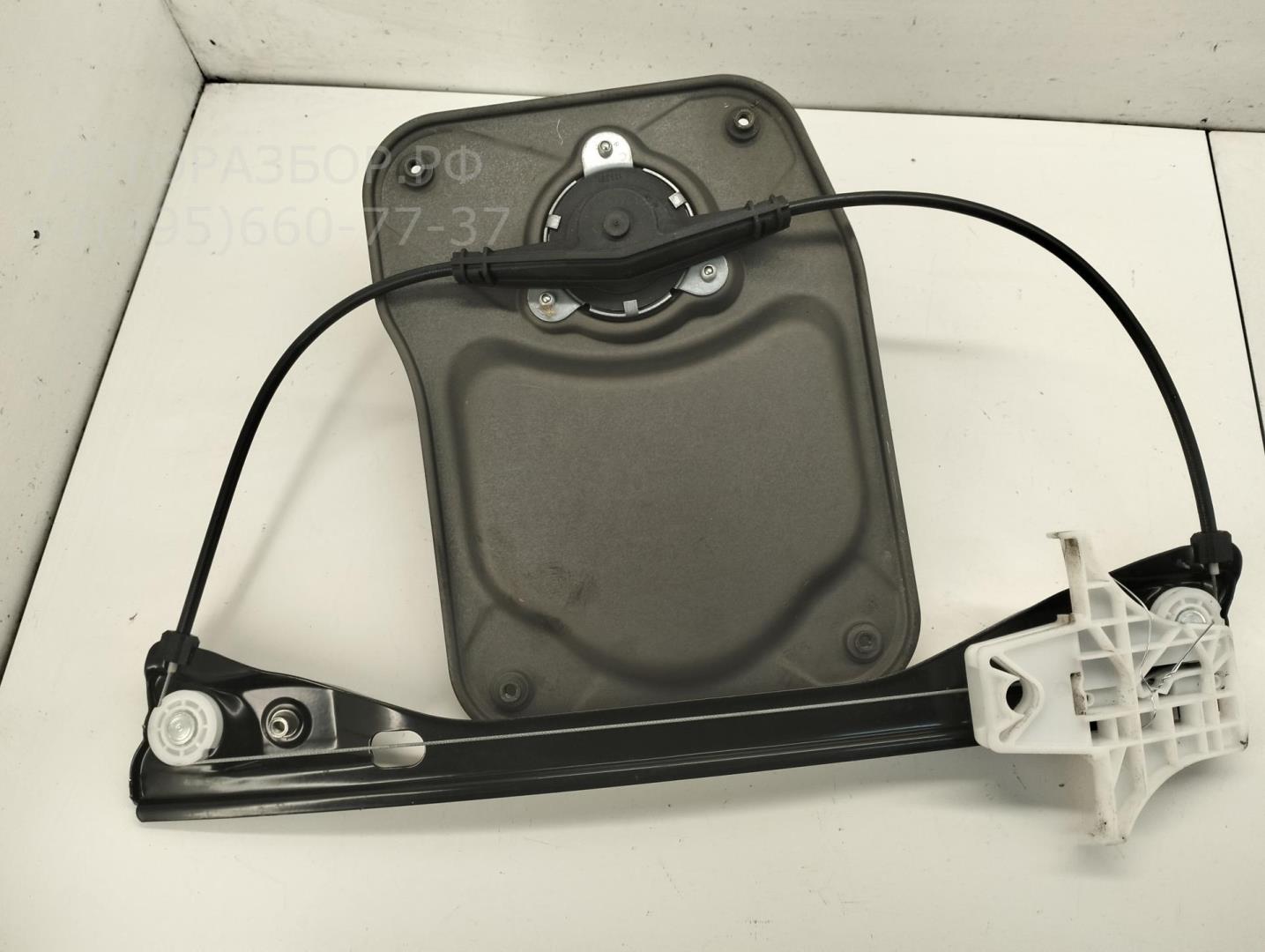 Стеклоподъемник механ. задний правый