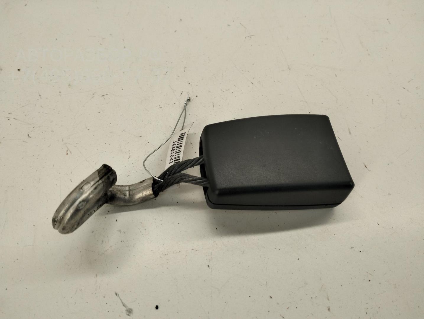 Ответная часть ремня безопасности