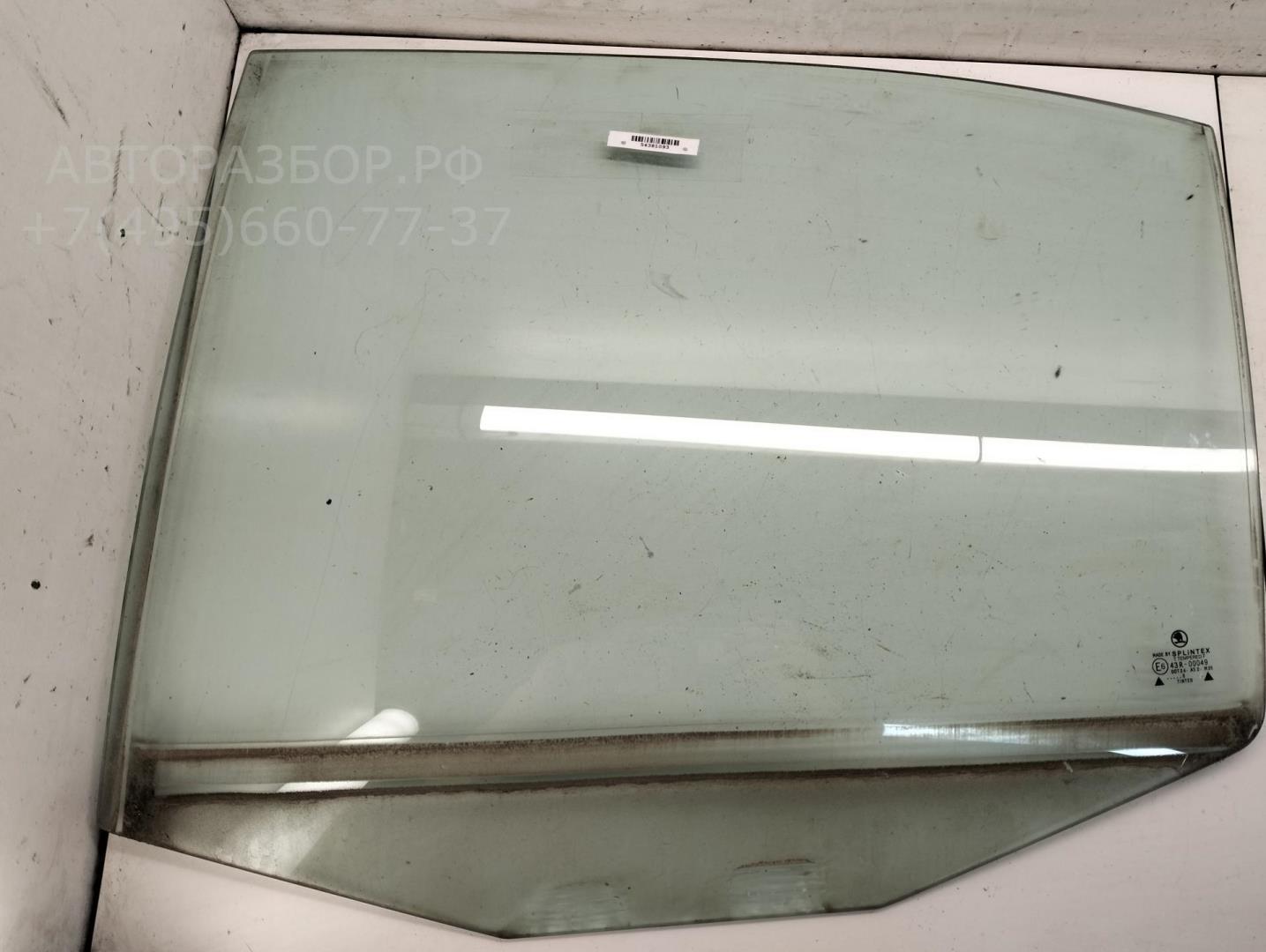 Стекло двери задней левой