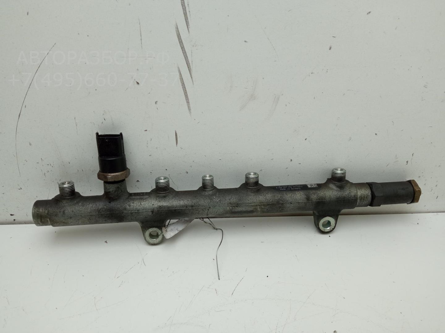 Рейка топливная (рампа)