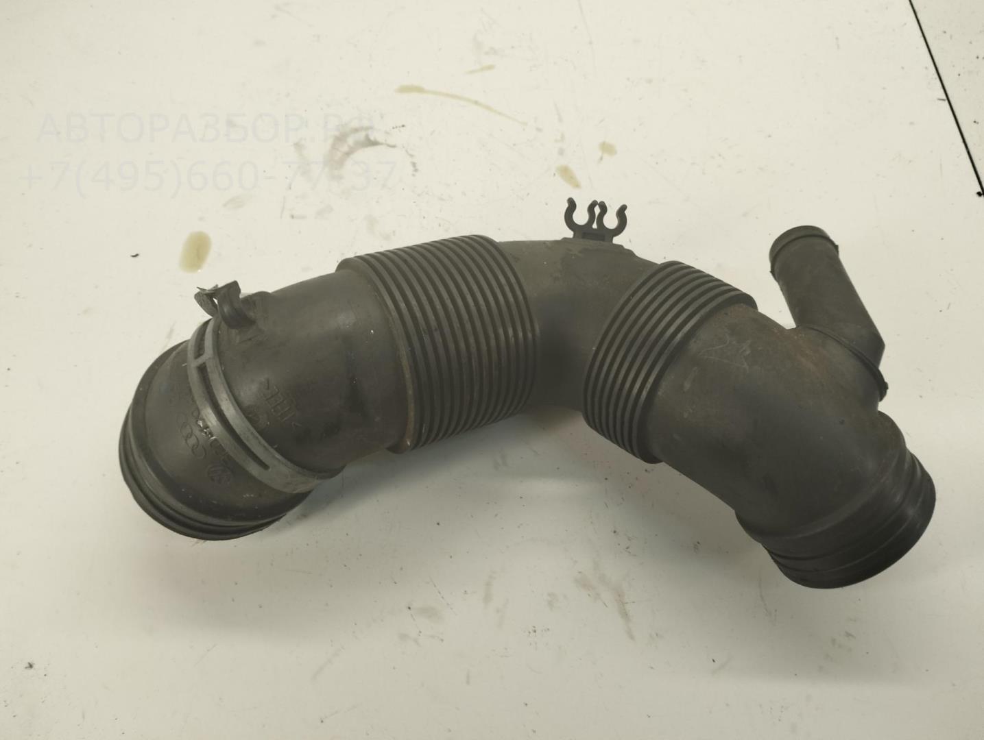 Патрубок воздушного фильтра