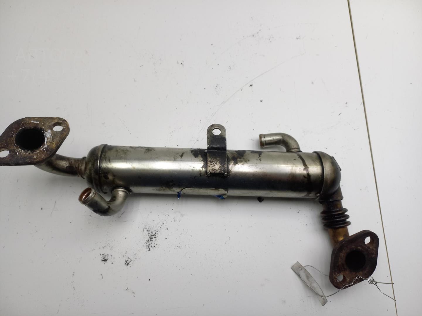 Тройник вентиляции картерных газов