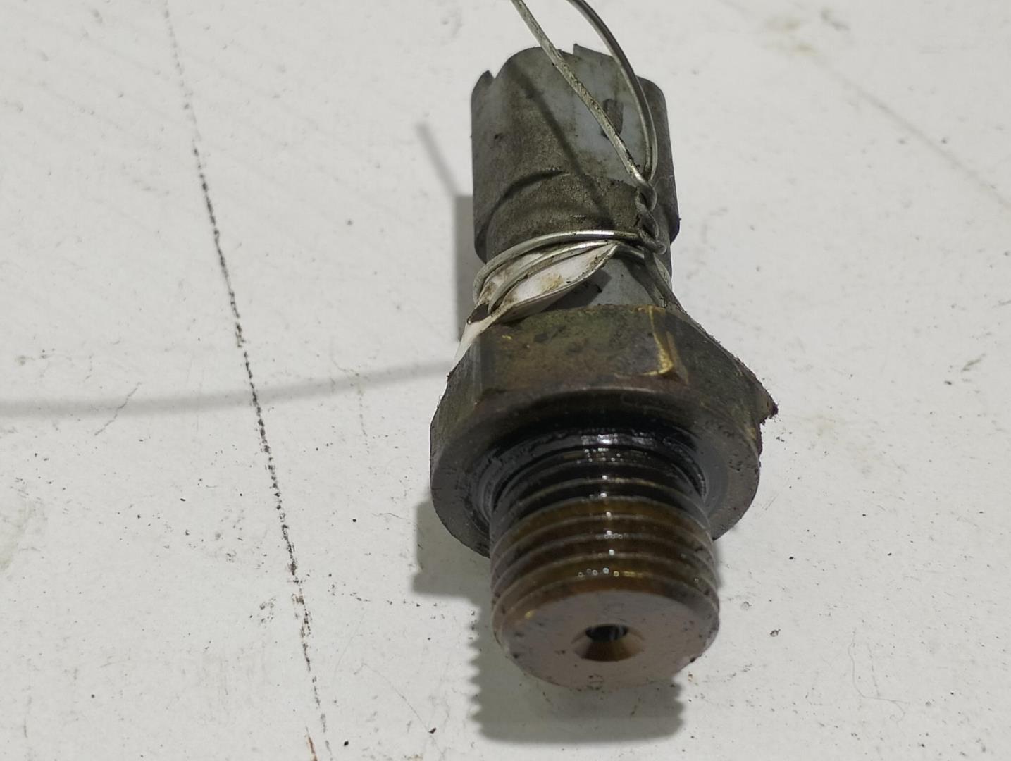 Датчик давления масла