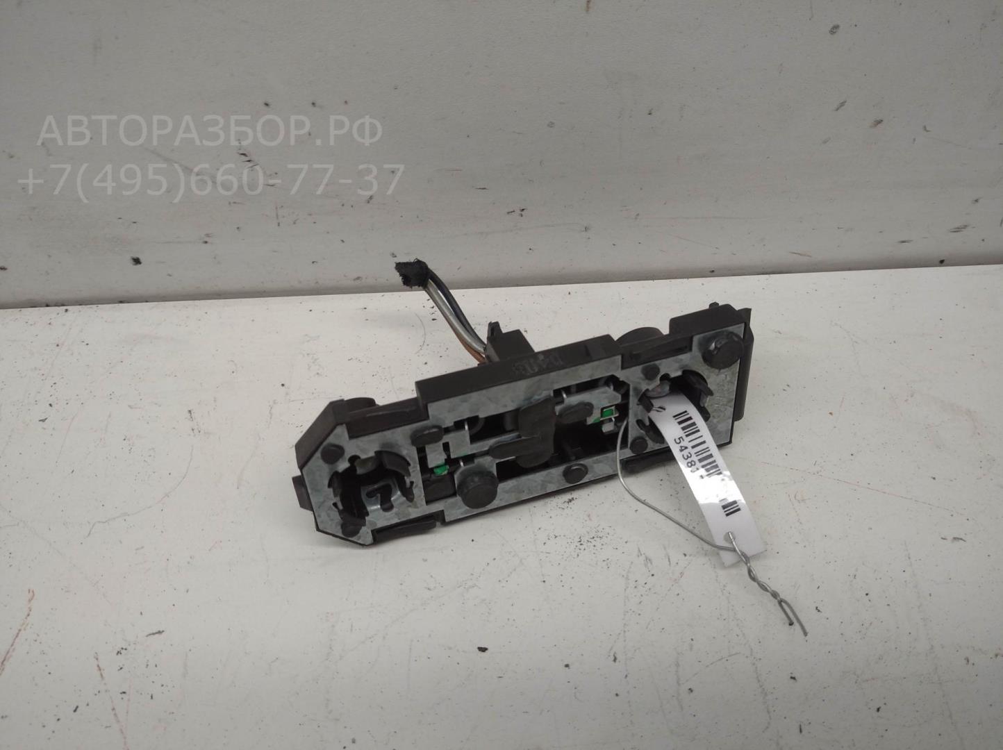 Плата заднего фонаря левого