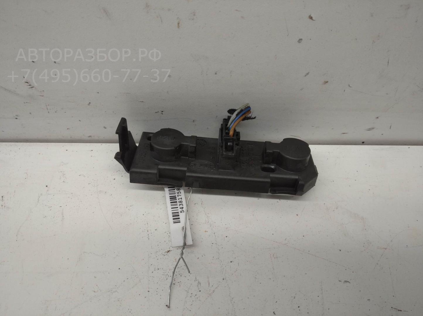 Плата заднего фонаря левого