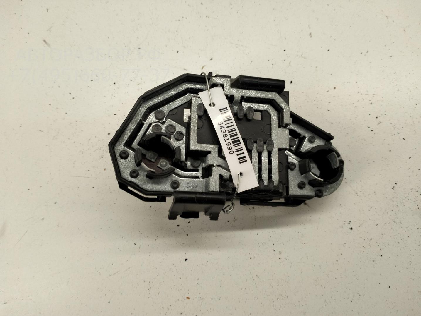 Плата заднего фонаря правого