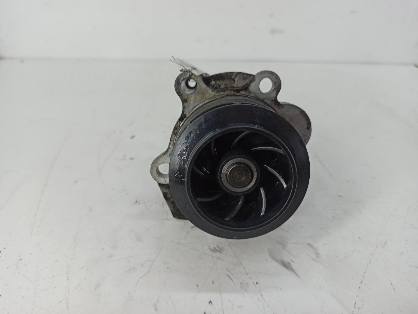 Насос водяной (помпа)