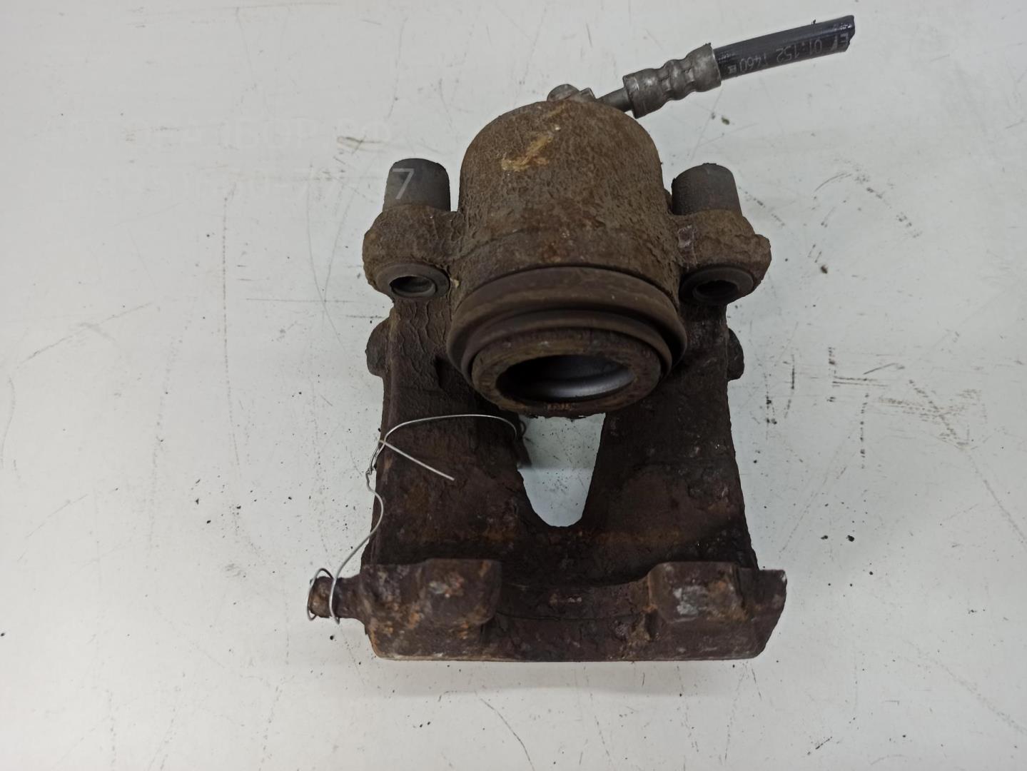 Суппорт передний правый