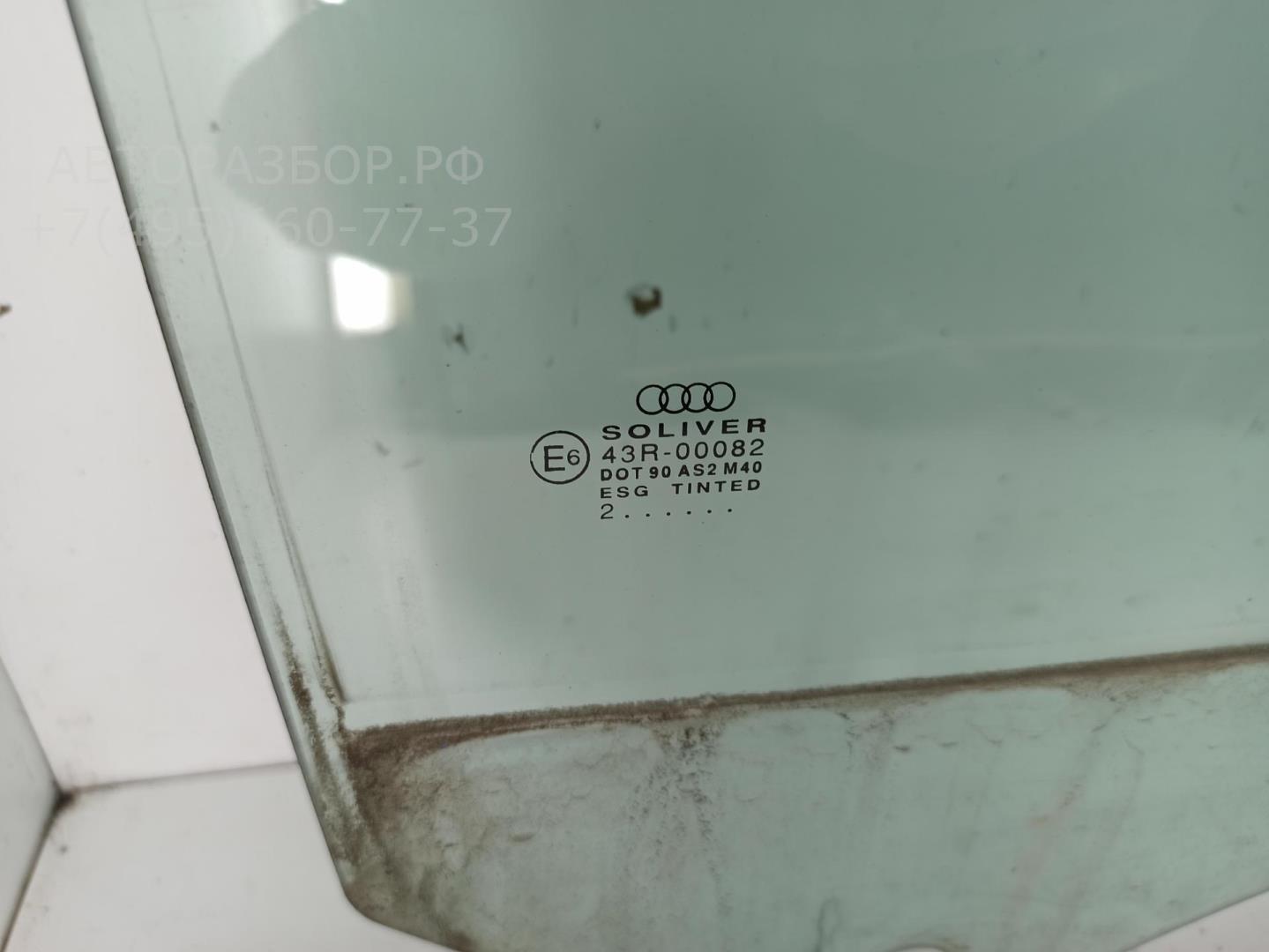 Стекло двери передней правой