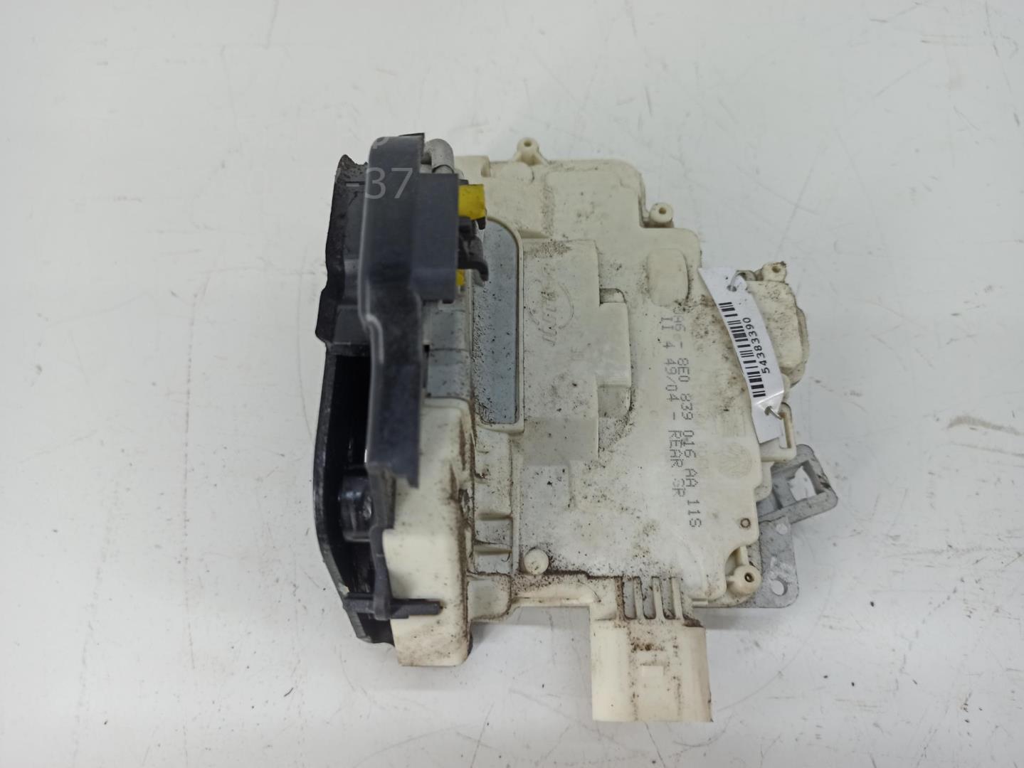 Замок двери задней правой