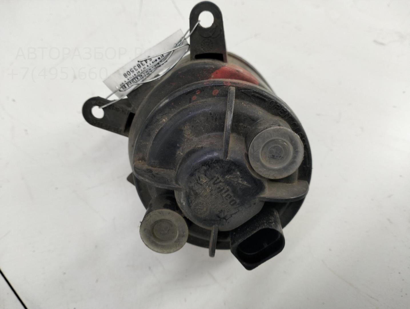 Фара противотуманная правая