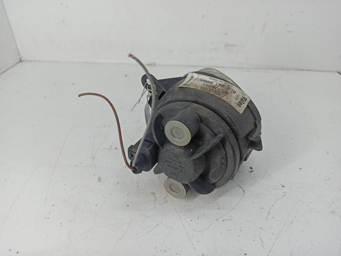 Фара противотуманная левая для A3 (8L1) 1996-2003