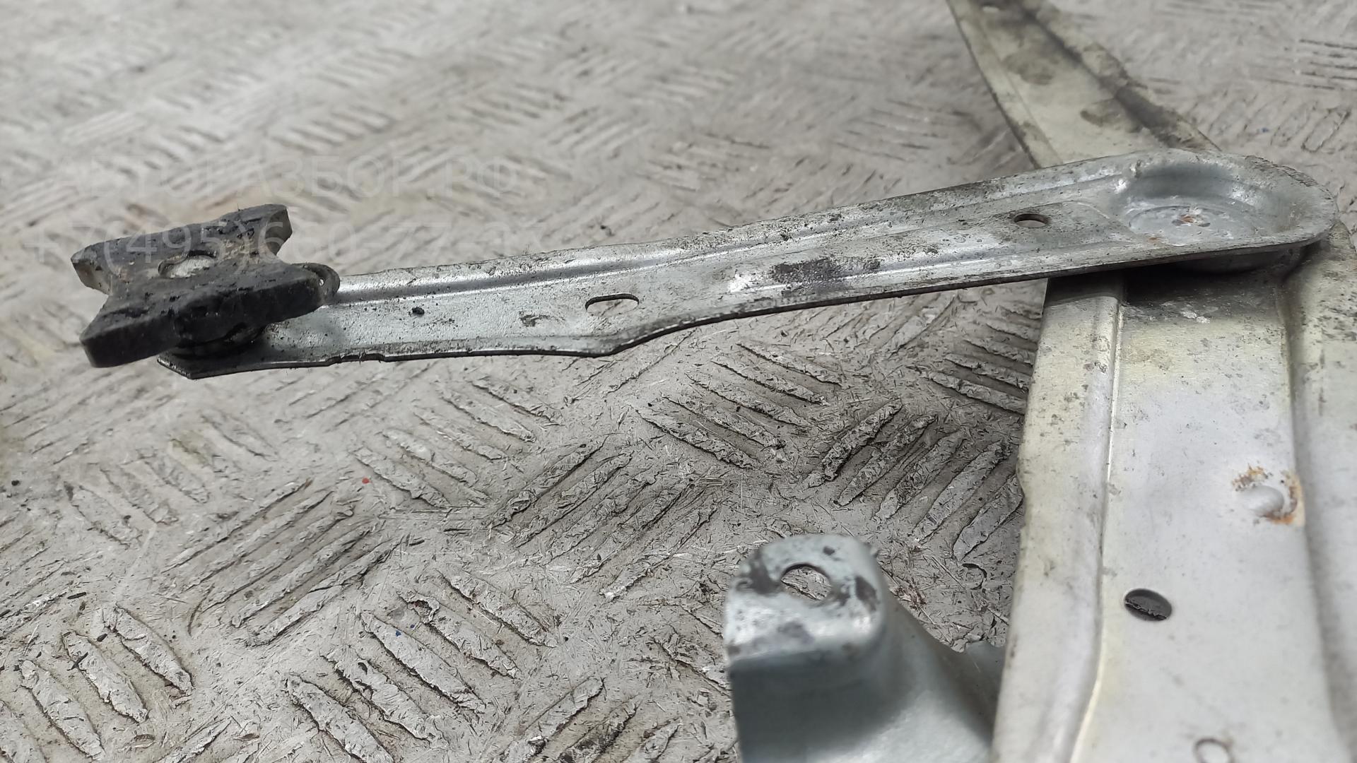 Стеклоподъемник электр. передний левый