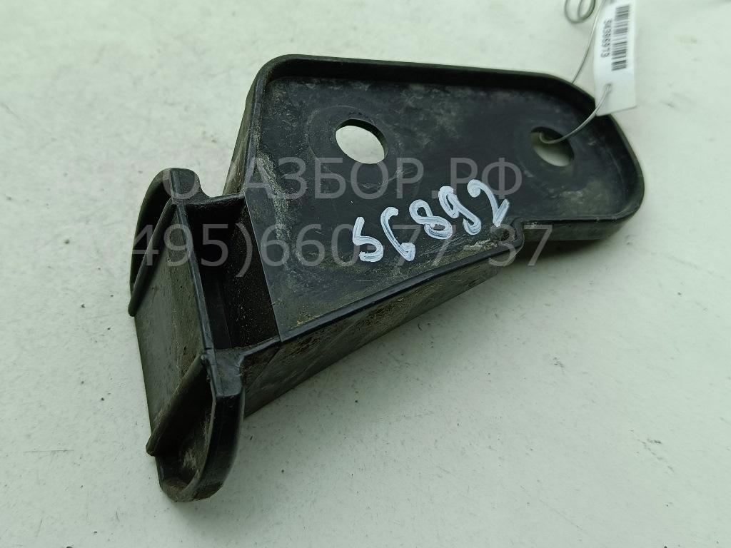 Кронштейн переднего бампера левый