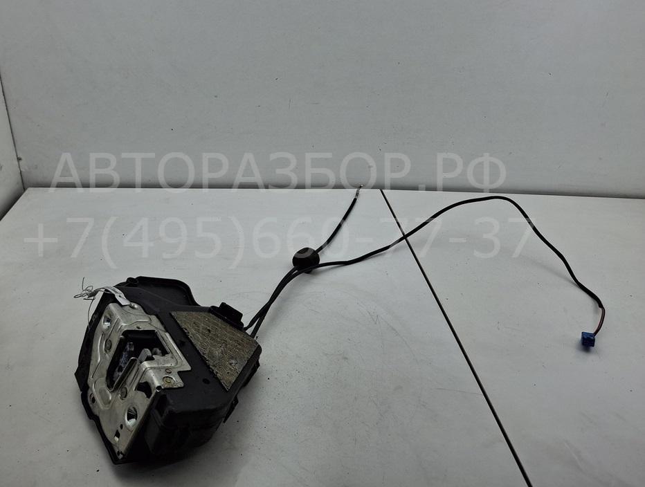 Замок двери задней правой