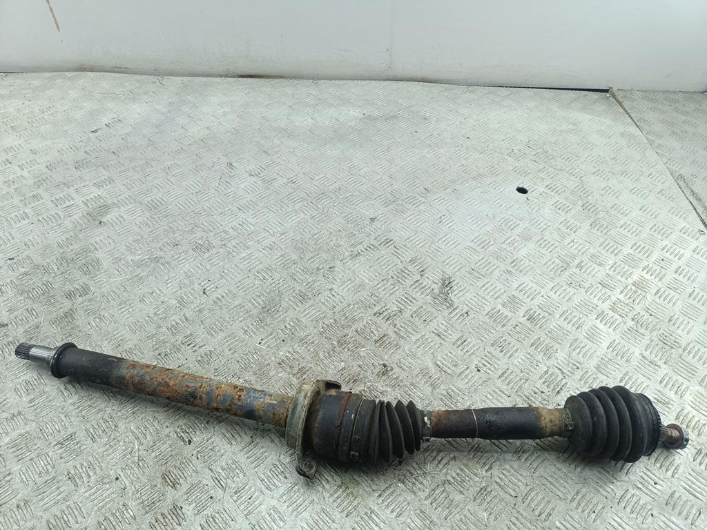 Полуось передняя правая