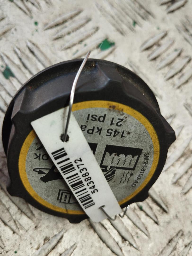 Крышка расширительного бачка