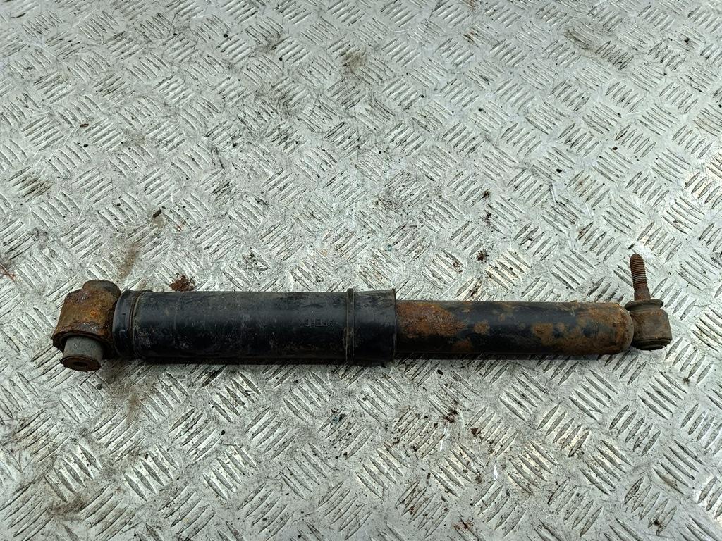 Амортизатор задний правый