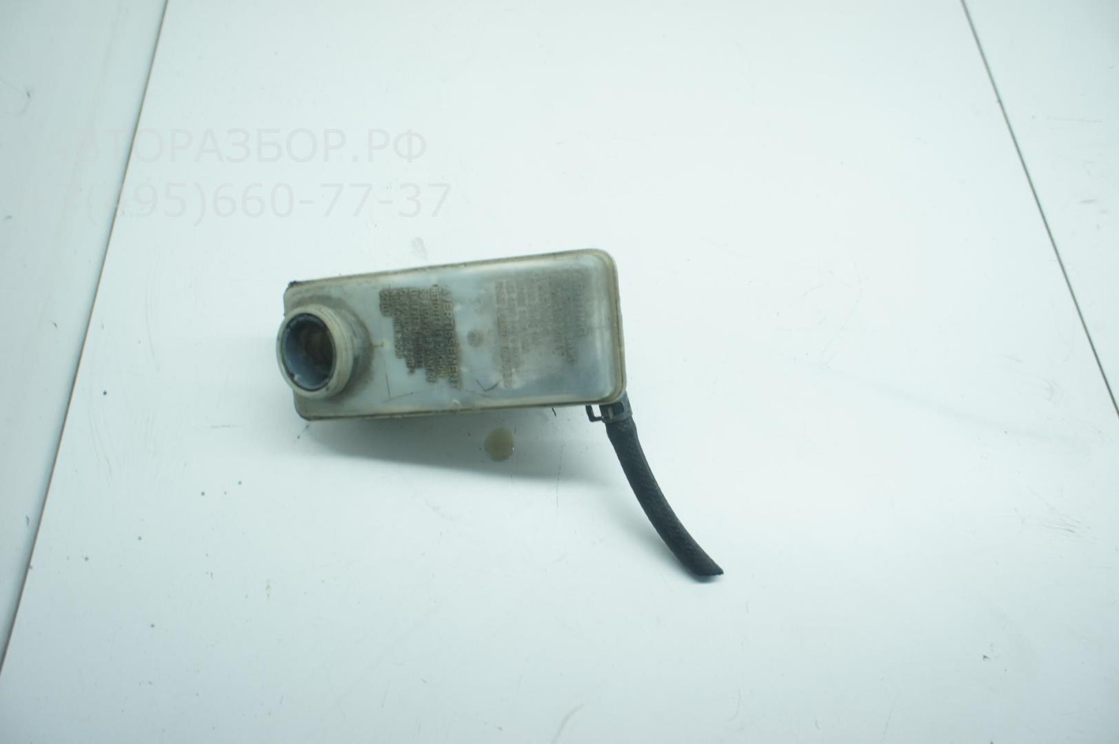 Бачок главного тормозного цилиндра