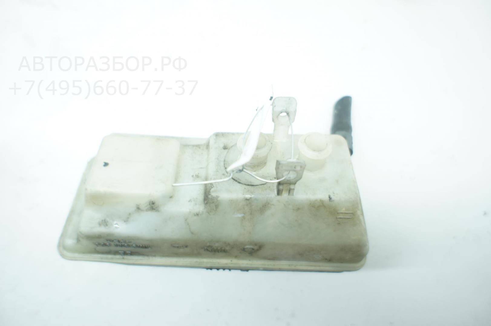 Бачок главного тормозного цилиндра