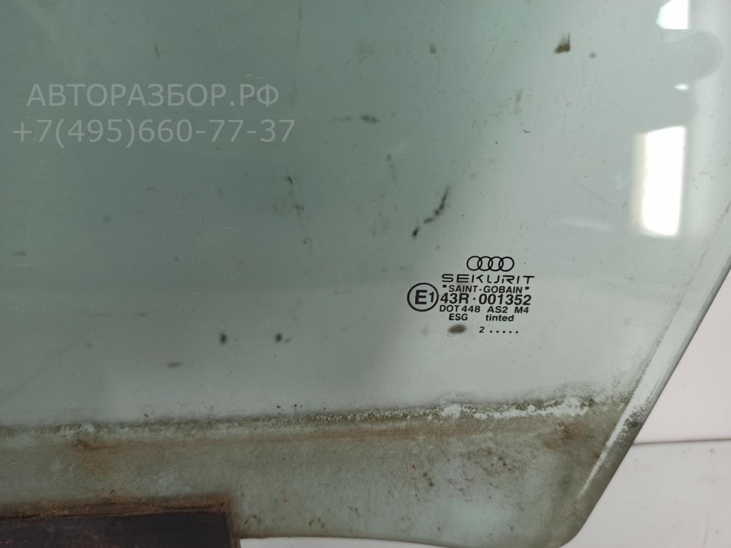 Стекло двери передней левой