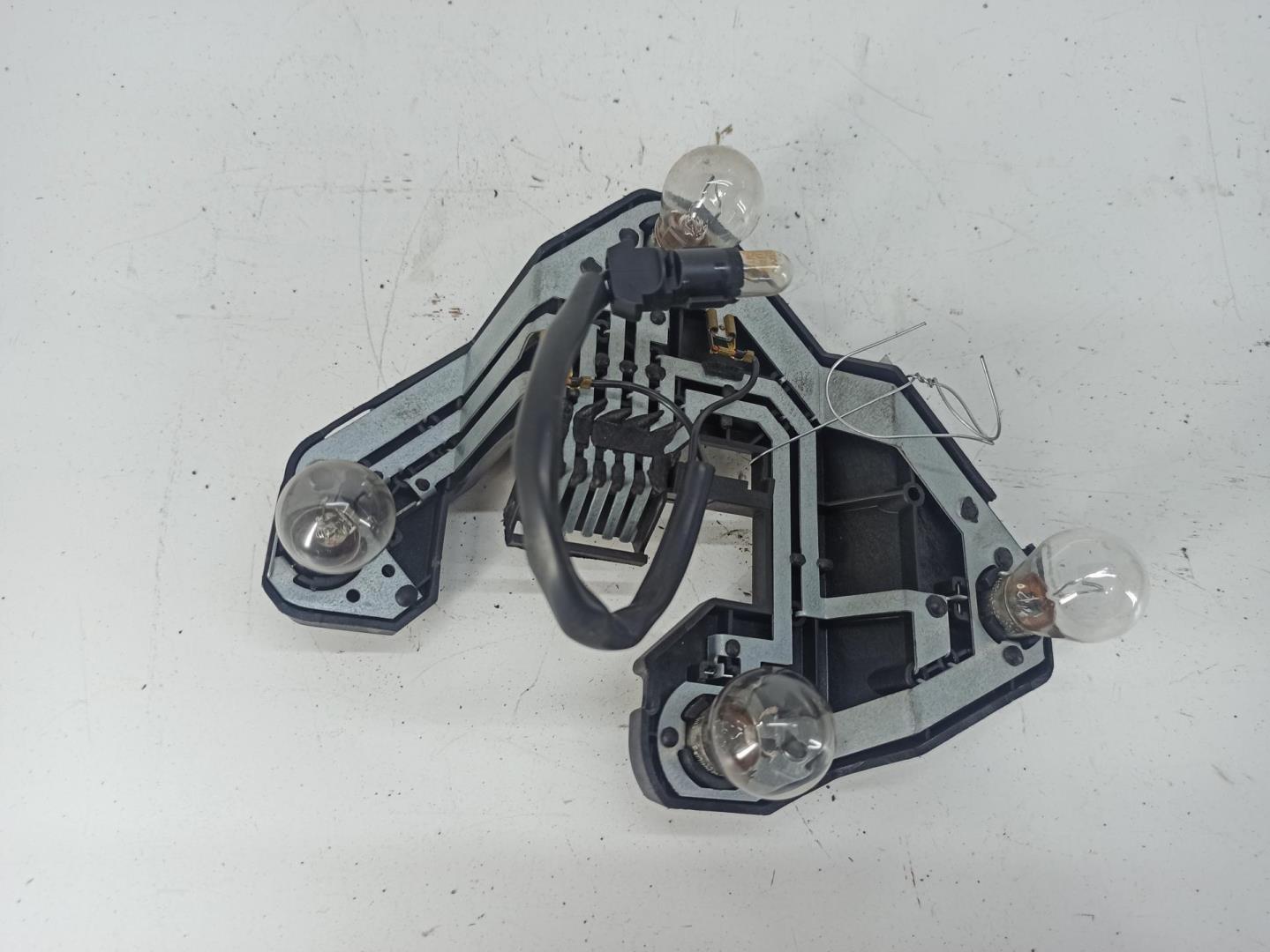 Плата заднего фонаря левого