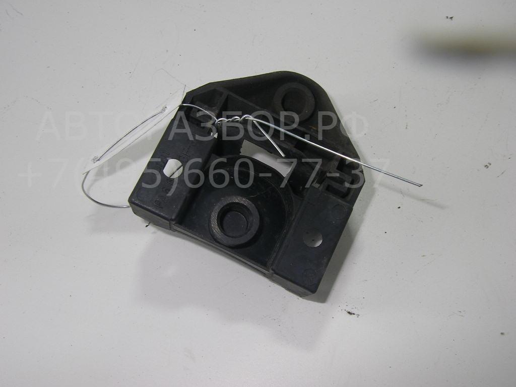 Кронштейн радиатора