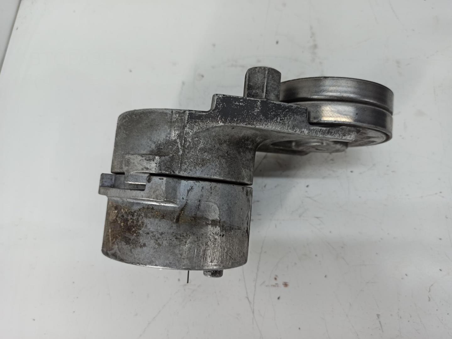 Механизм натяжения ремня ГРМ