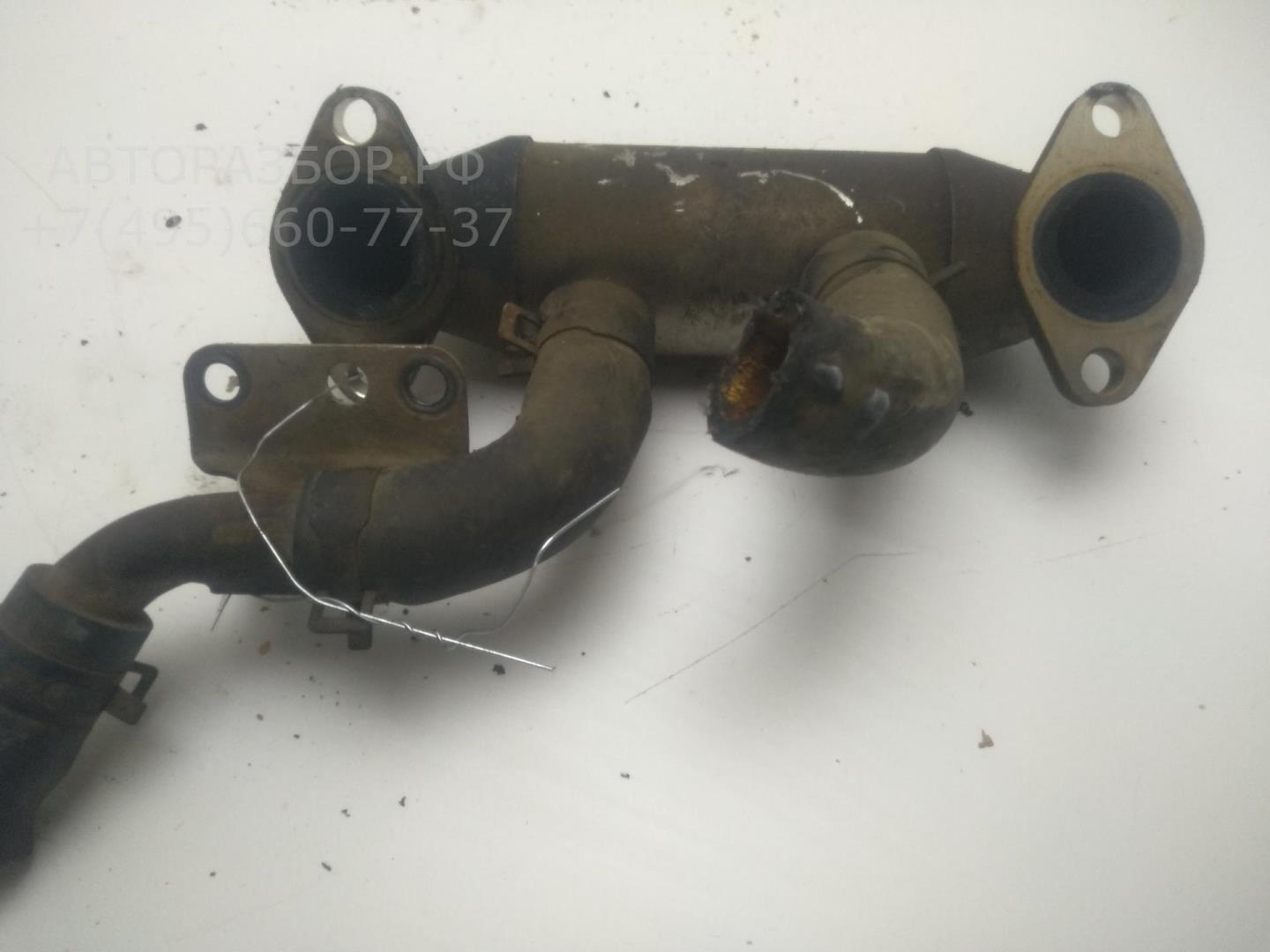 Тройник вентиляции картерных газов