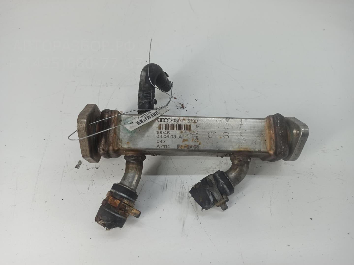 Тройник вентиляции картерных газов