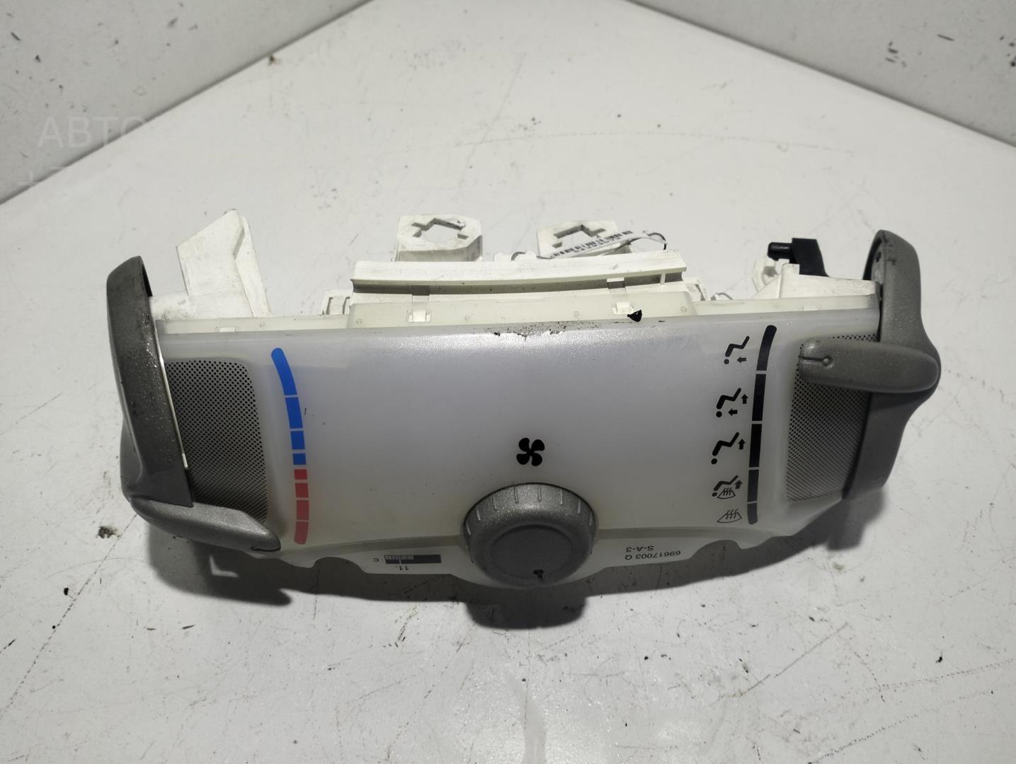 Переключатель отопителя