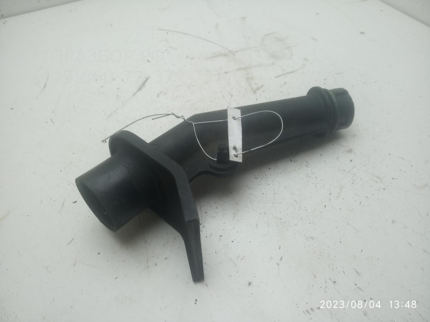 Маслозаливная горловина