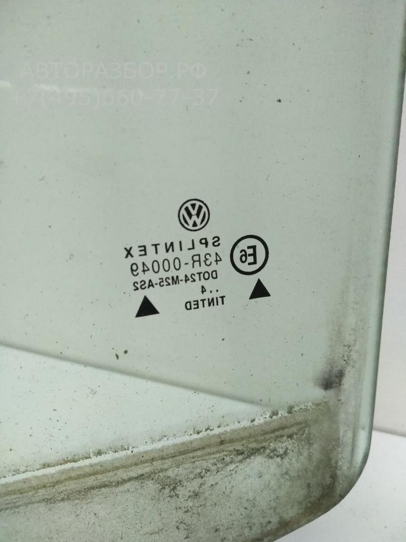 Стекло двери задней правой