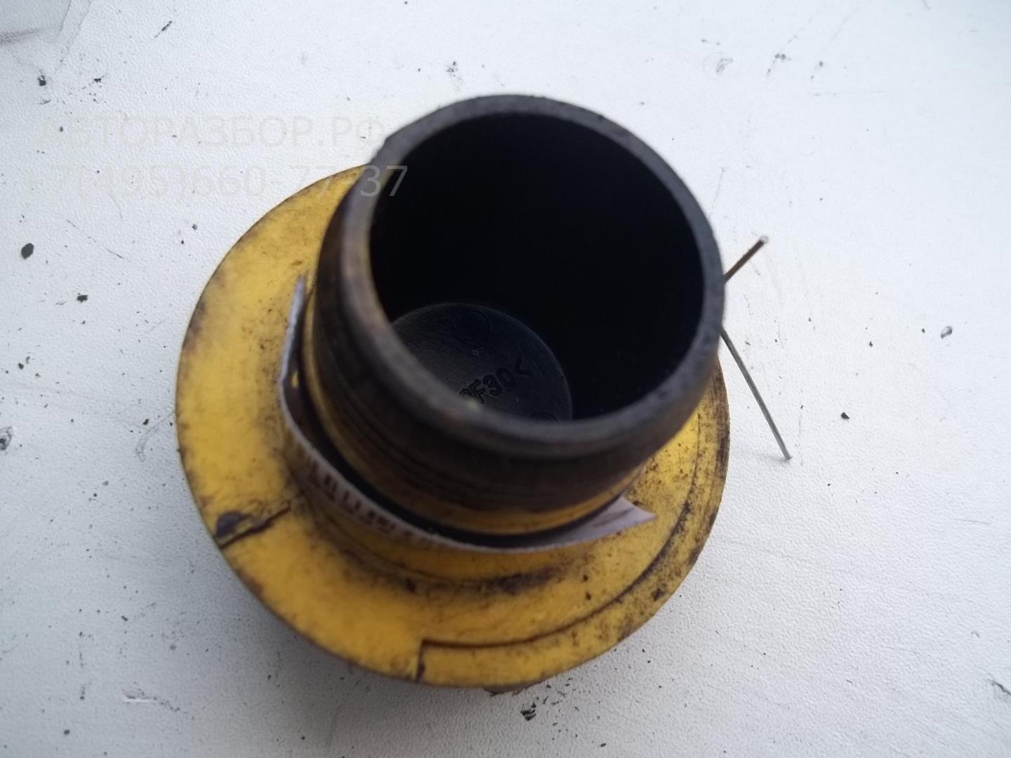 Крышка маслозаливной горловины