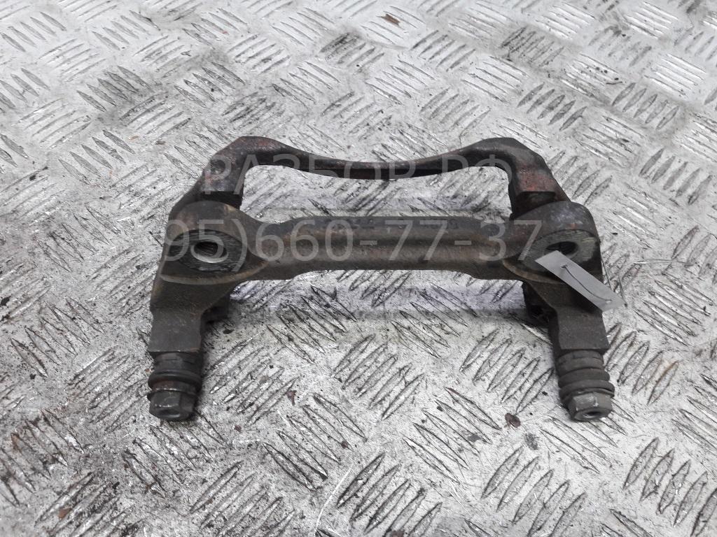 Скоба суппорта переднего