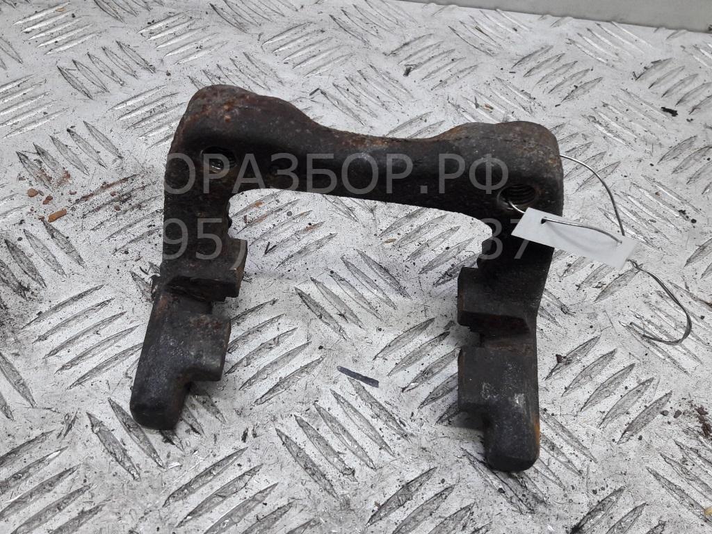 Скоба суппорта заднего