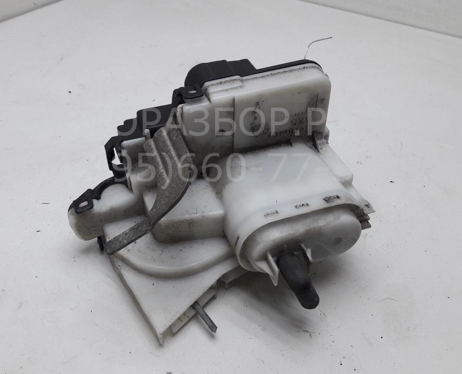 Замок двери задней левой