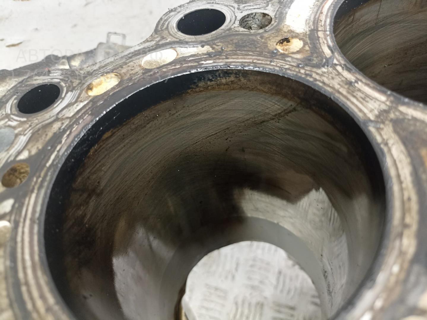 Блок двигателя